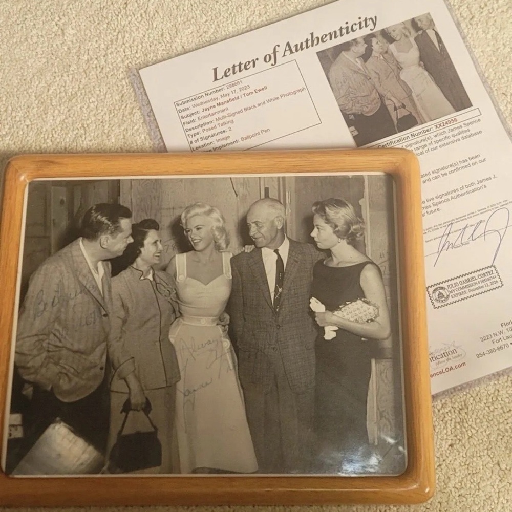 Authentic photo of Jayne Mansfield